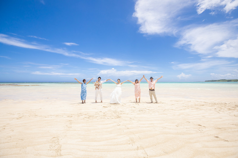 家族 親 友人を撮影に呼べる沖縄県の43スタジオを比較 前撮り 結婚写真 フォトウェディングのphotorait