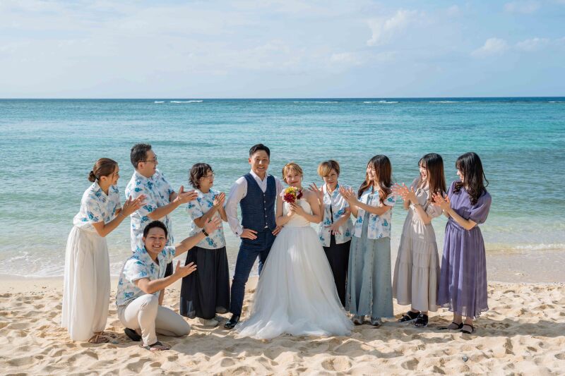 マーブルリゾートウェディング沖縄［MARBLE RESORT WEDDING 沖縄］_家族・友人を撮影に呼べる