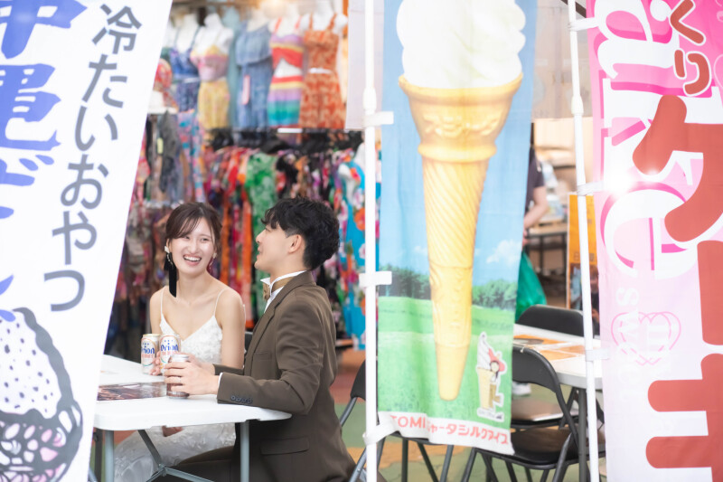 ＜梅雨期間限定＞ 【街フォトプラン】国際通り/平和通り+ 100カット +オリジナル台紙付き