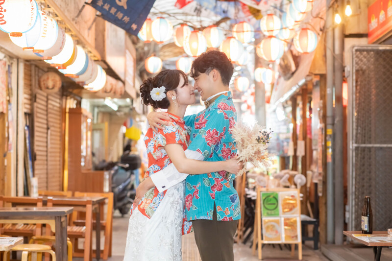 ＜梅雨期間限定＞ 【街フォトプラン】国際通り/平和通り+ 100カット +オリジナル台紙付き