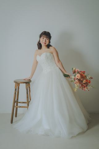 シンプルで王道のAラインドレス