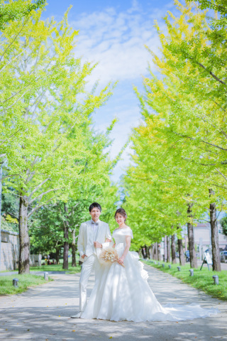 ホワイト／王道のウェディングスタイル