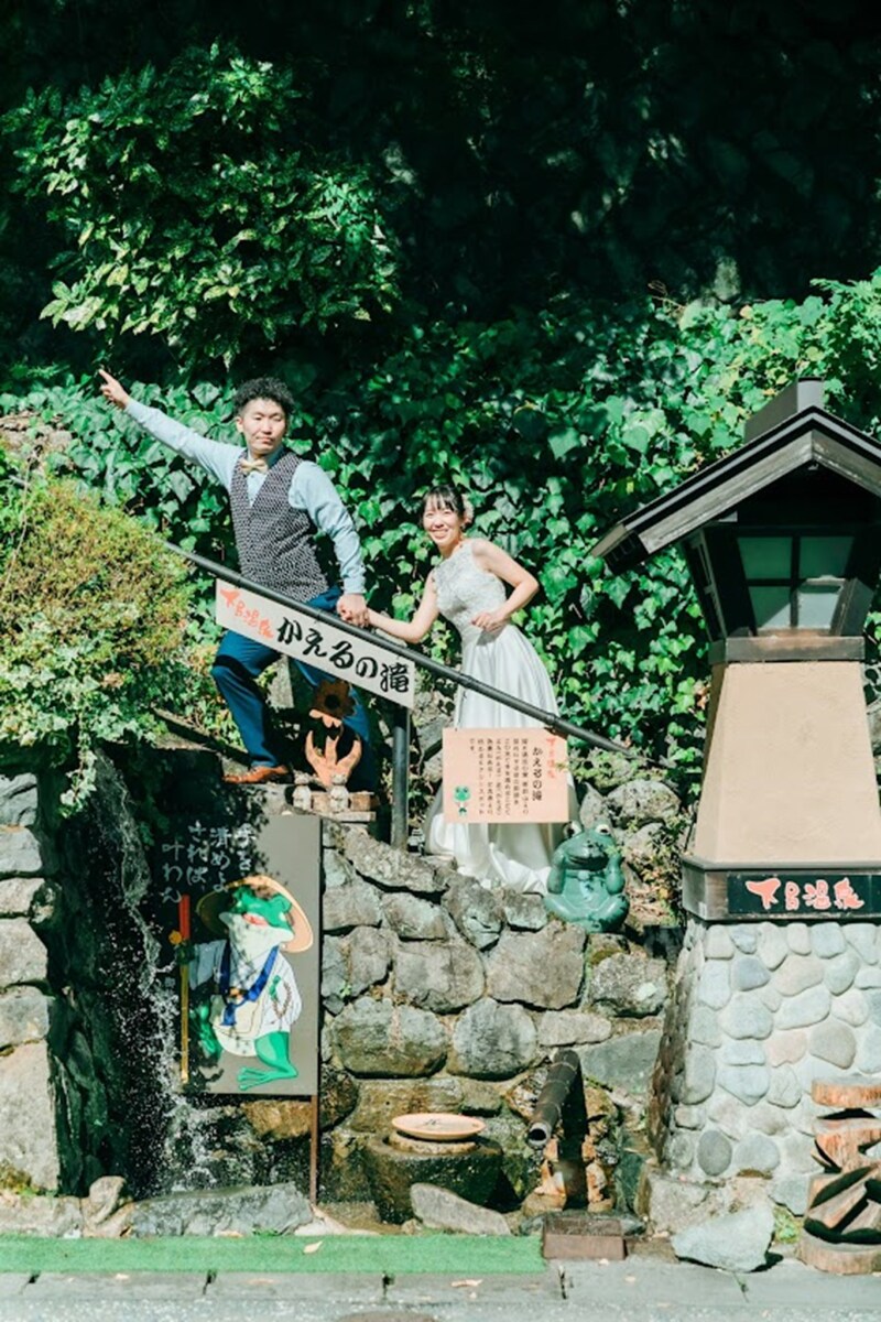 至るところにカエル。さていくつ探せるかな？