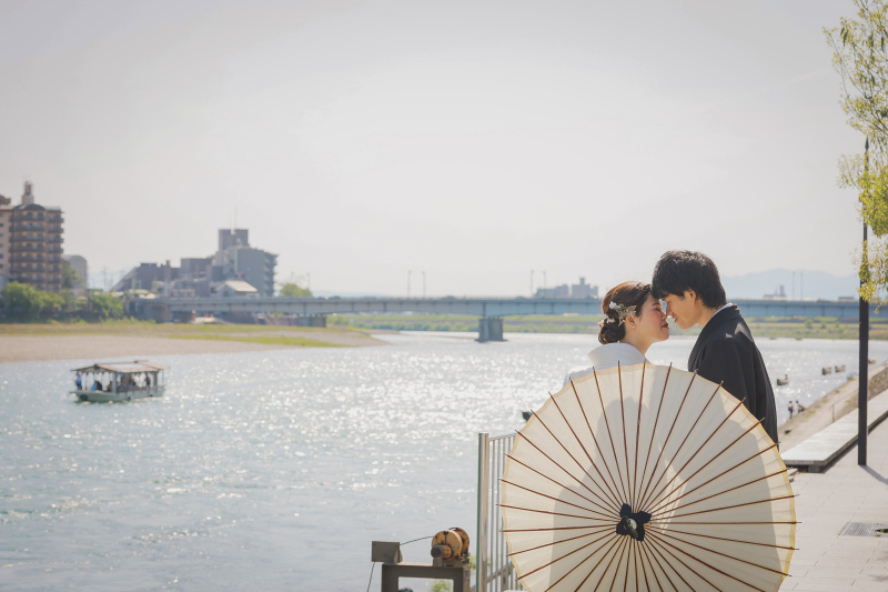 長良橋方面/逆光で水面がキラキラ