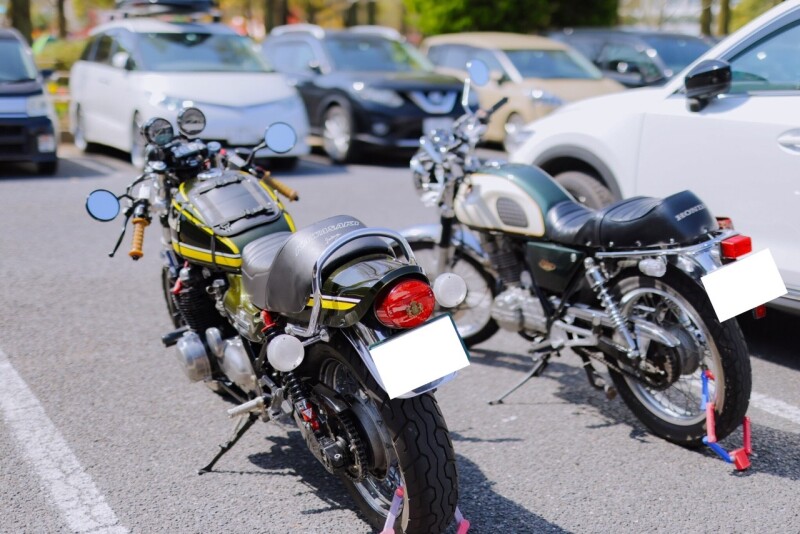 お二人は、いつも通りバイクで到着です(^^)