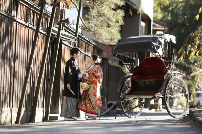 人力車に乗って、古い街並みを一周♪
