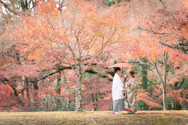 お外に出て、紅葉ロケーション撮影スタートです～！