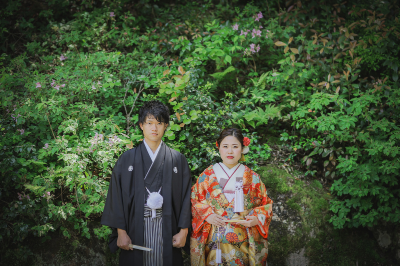 深く、真顔で、しっとりと