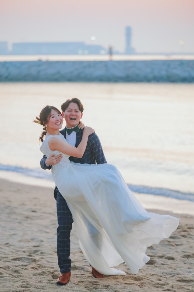 やっぱりやるよね、お姫様だっこ~~!