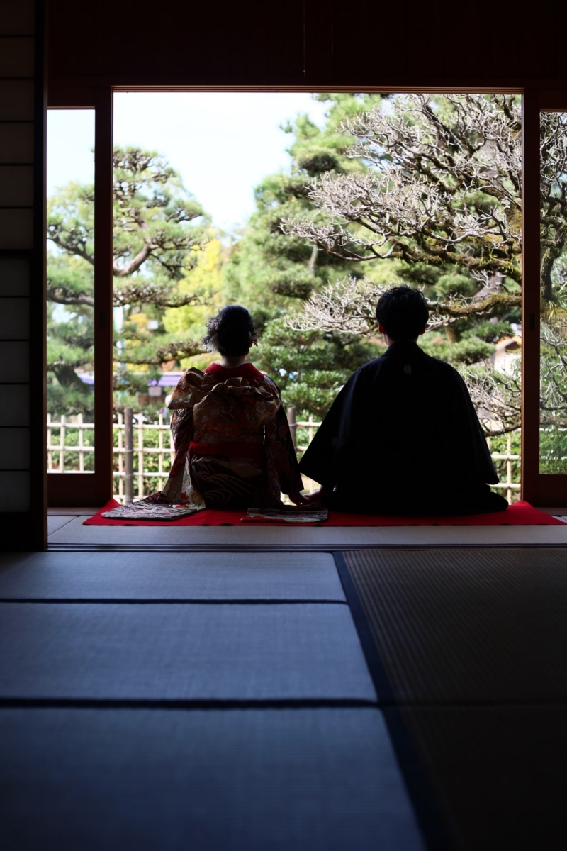 後ろからのシルエット！これも和室だからこそ叶う