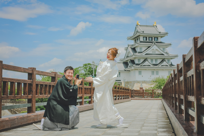 橋の上で愛を誓おう!笑