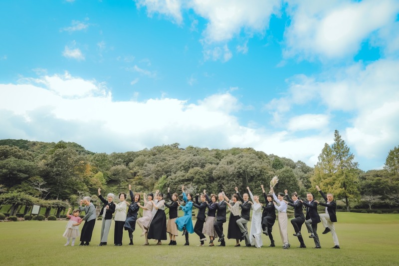 さぁて、全員で何人でしょうか？笑