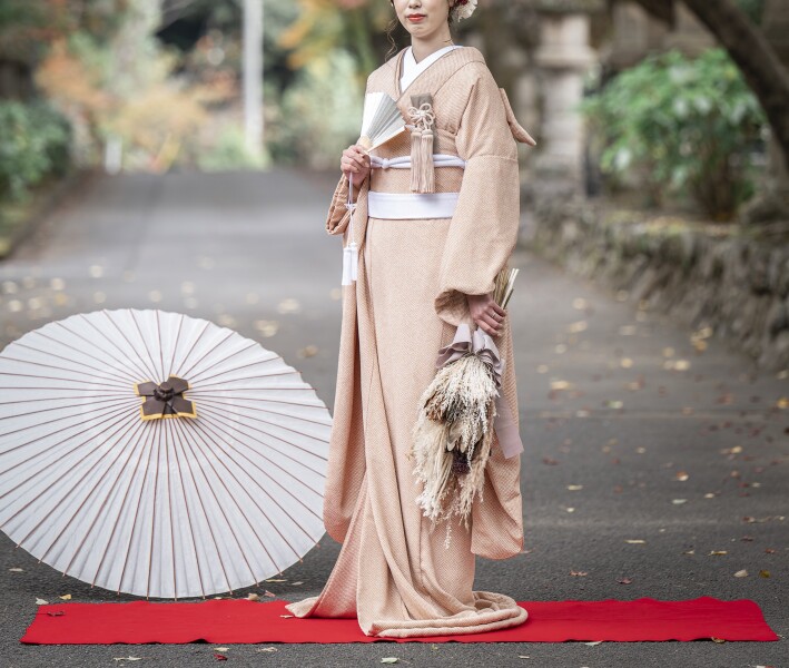 色掛下のみでも撮影します。白無垢と両方の楽しみ方