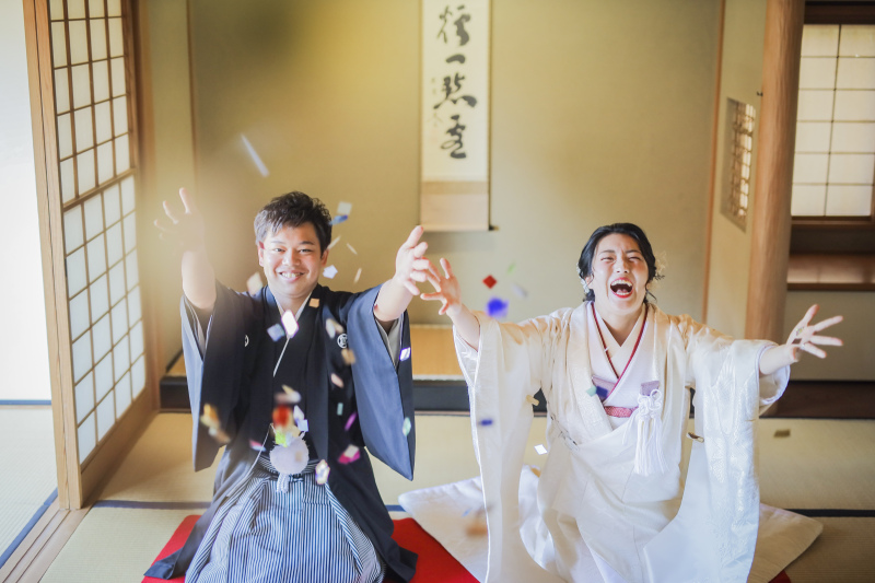 最初から飛ばしていきますよ～！コンフェッティー！