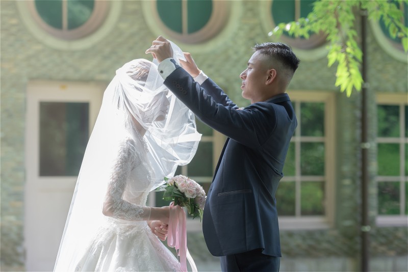 ベールアップで本番のセレモニーのようなシーンです