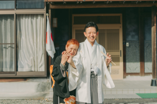 LAUGH PHOTO WEDDING_自宅・実家・母校・老人ホーム