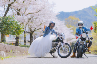 LAUGH PHOTO WEDDING_洋装ロケーション（春・夏）