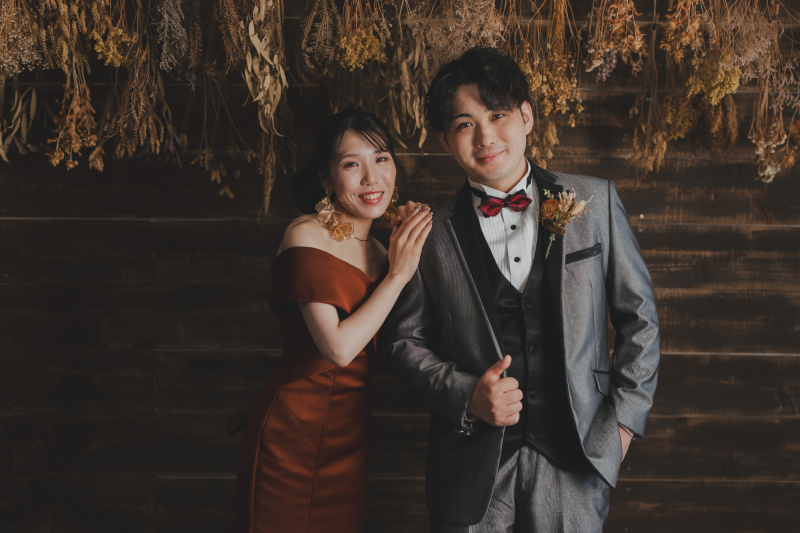 衣装2着【洋装1着＋和装1着スタジオプラン】6つの異なるテイストで撮影／100カット以上のデータ付／事前に衣装試着を行います