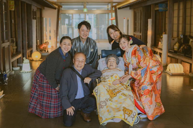 【オーダーメイド和装1着プラン】祖父母の施設や公園など2ヵ所◇150~200カット前後データ付/その他ロケ地もご提案可能です!