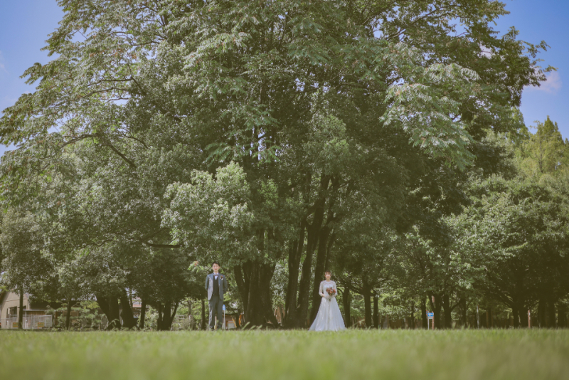 【各務原学びの森】洋装1着ロケーション 100～150カット前後データ付／出張費／専門店の豊富な衣装からお選び頂けます