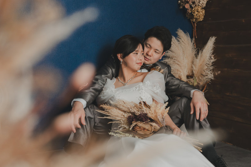 衣装2着【洋装1着＋和装1着スタジオプラン】6つの異なるテイストで撮影／100カット以上のデータ付／事前に衣装試着を行います