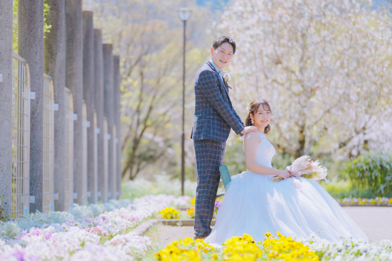 ≪桜フォト12/1～受付開始≫【長良公園など】洋装1着 100～150カット前後データ付／他のロケ地でもＯＫ／専門店の豊富な衣装