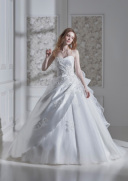 ウェディングドレス No.2