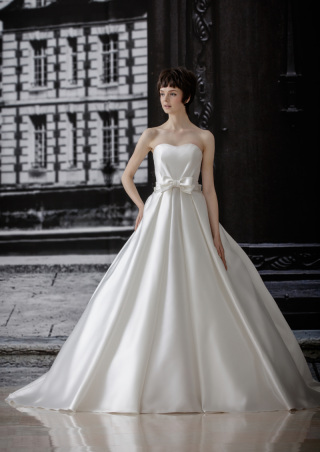 ウェディングドレス No.4