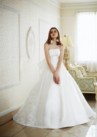 ウェディングドレス No.13