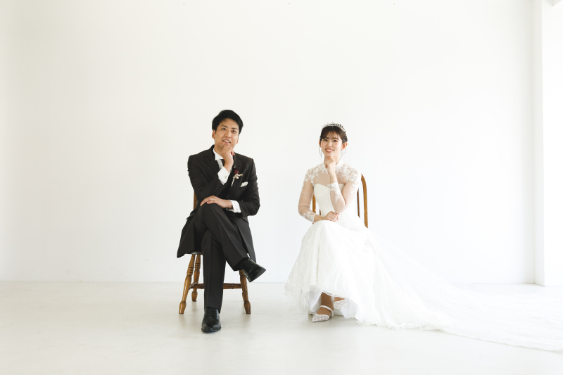 【和と洋の美を一度に】和装+洋装スタジオフォト《平日撮影限定:通常価格より¥55,000もお得♪》◆データ300カット付き