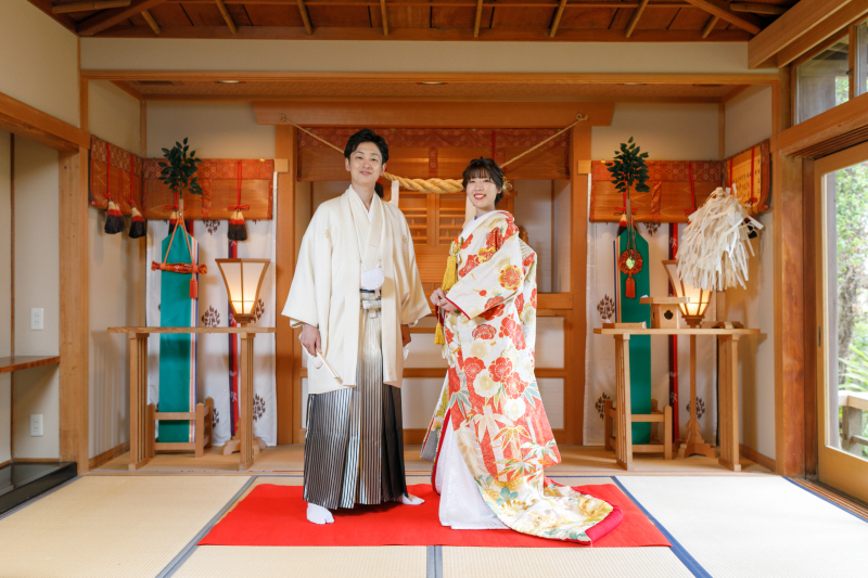 【11月までの特別価格】◆奄美の里◆和装1着・日本庭園&神前式会場+会食フォト<広大な日本庭園で素敵な一枚を>