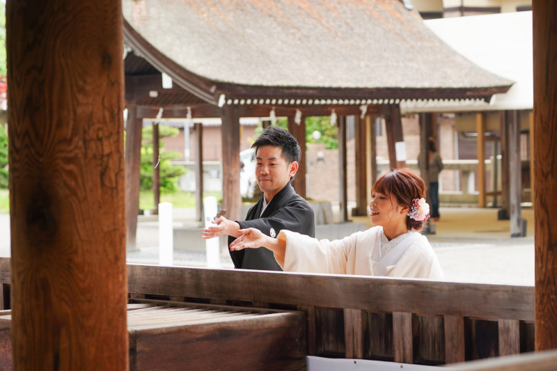 予算をおさえたい方は神社へのお参り撮影プランも◎