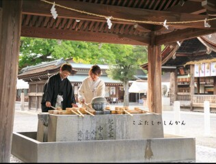 ロケーションフォト！データ100カット+ヘアメイク+衣装＜全てコミコミ！＞