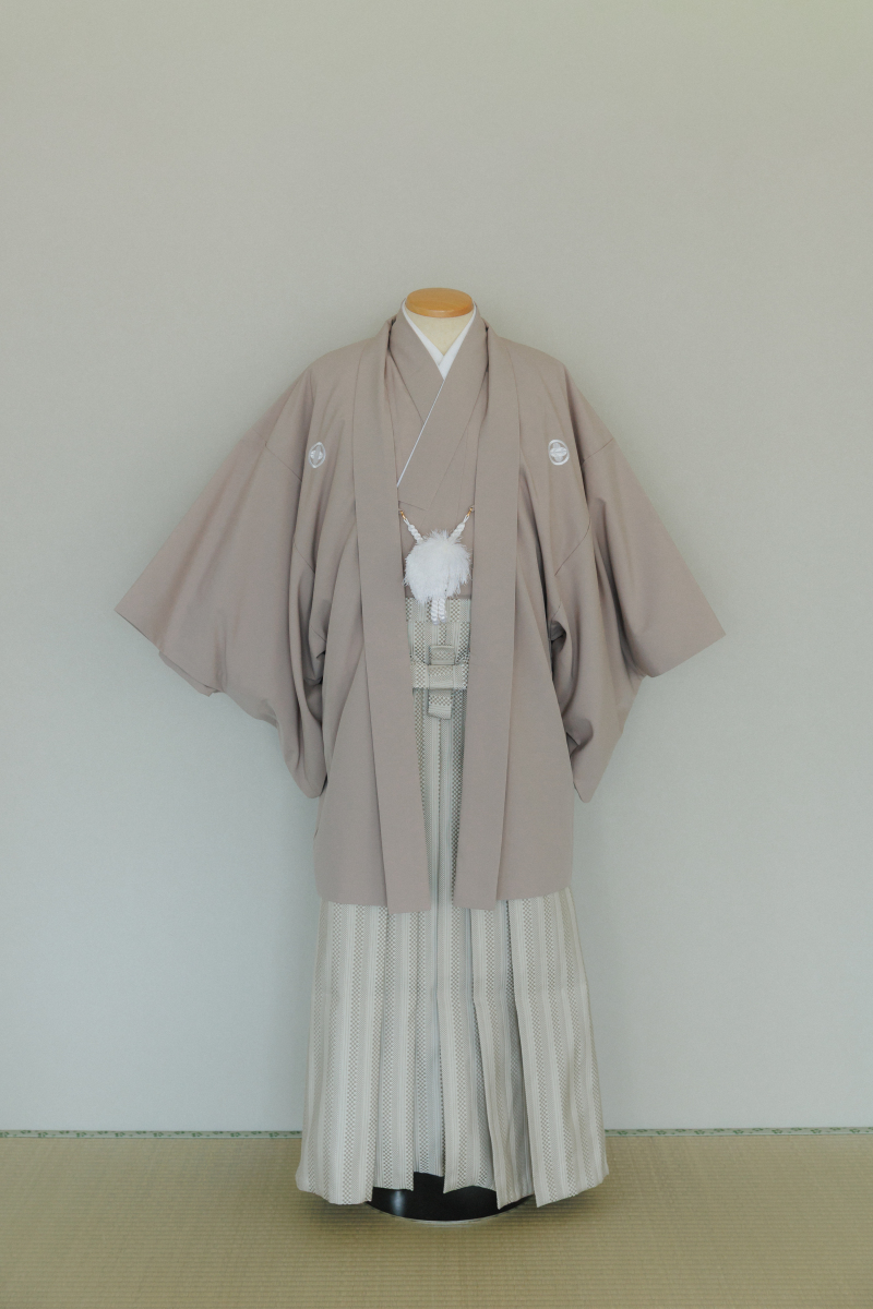 紋付袴（ベージュ）