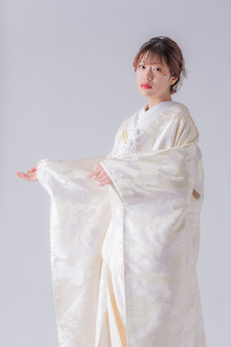 波文様に花