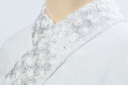 刺繍襟(白・銀)