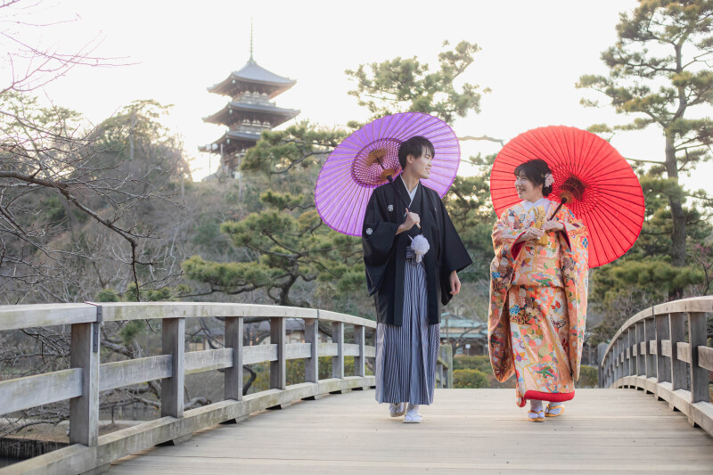 庭園をお散歩しながら、笑顔で撮影♡