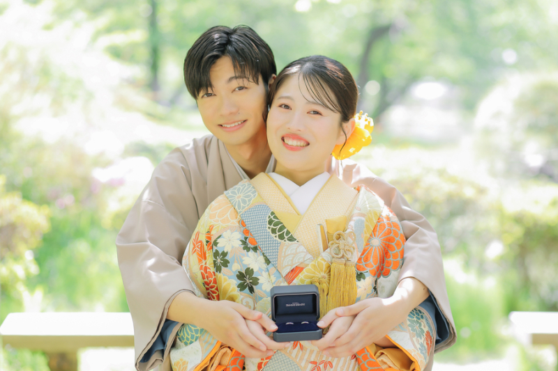 幸せな笑顔で
