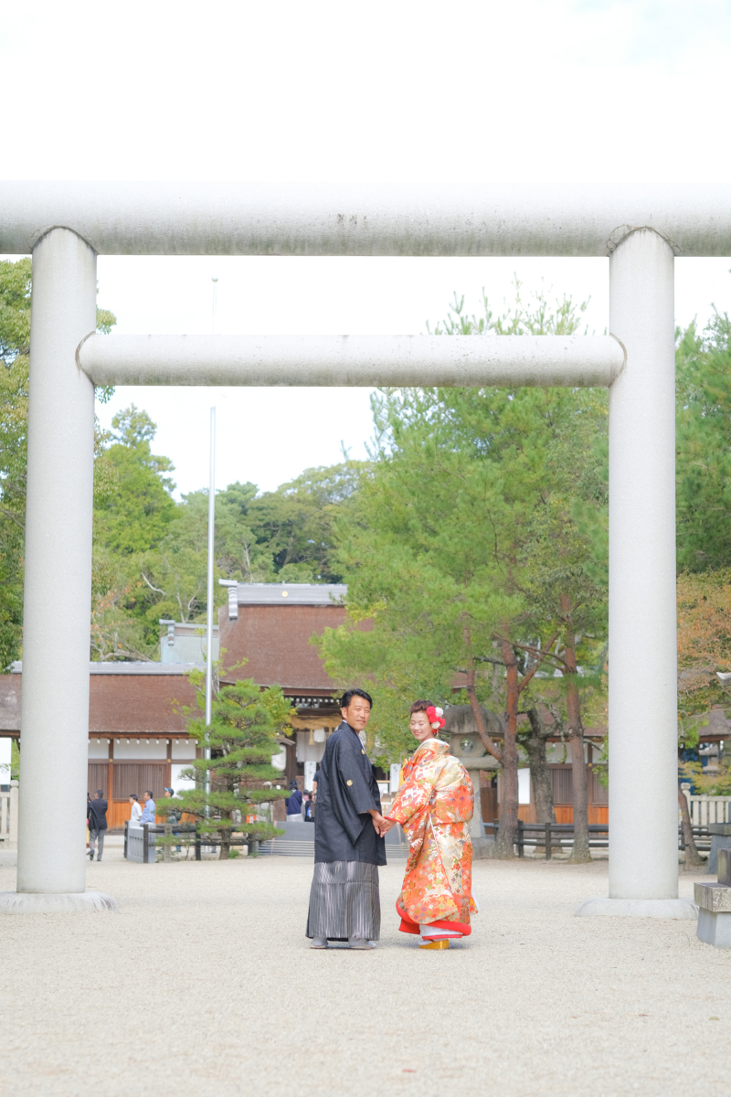 鳥居の前でも♩