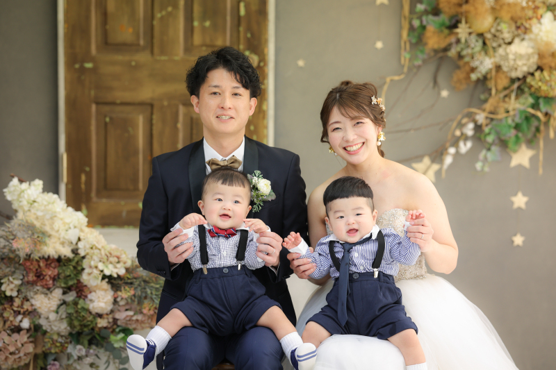 cadeauスタジオ撮影　ウエディング家族写真