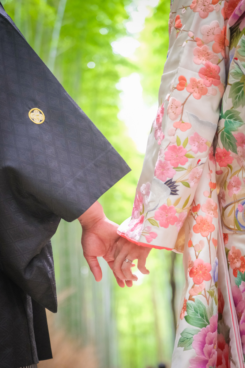 手をつないで・・・