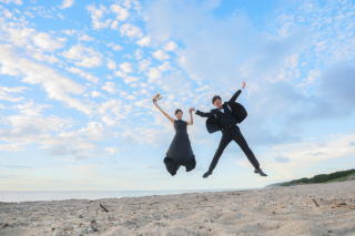 洋装　秘密の森・ビーチ・ドローンムービー