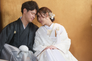 和洋装　ビーチ　スタジオ