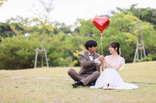 洋装　秘密の森・岩場ビーチ・サンセット