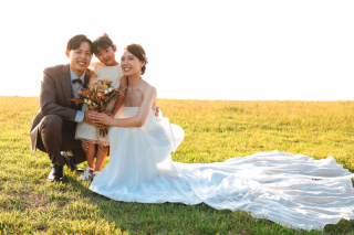 洋装　ビーチサンセット　ファミリーフォト