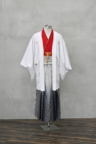紋付袴（白×赤）