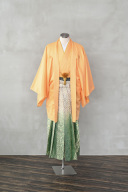 紋付袴（オレンジ×グリーン）