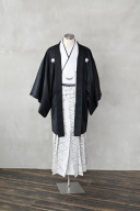 紋付袴（黒×白）