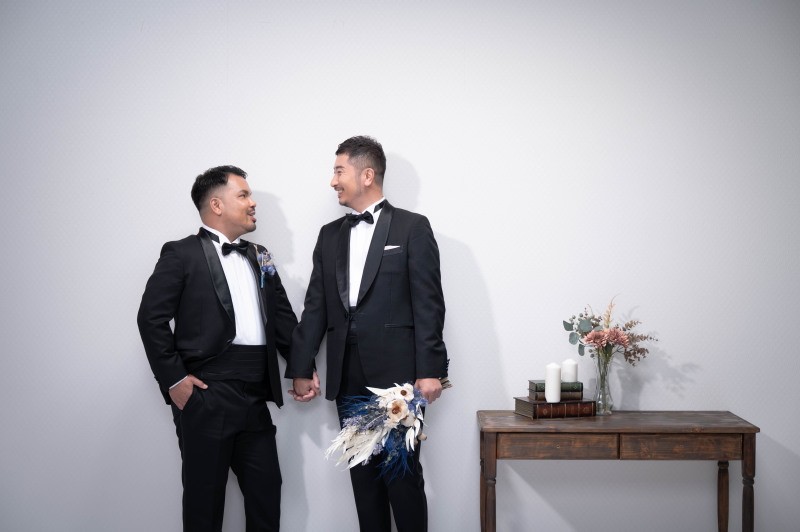 お色直しをしてスタジオ撮影スタート!