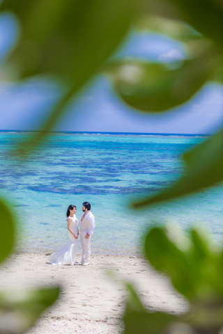 ARURU WEDDING_ビーチ＆ウォーターインにサンセットも！